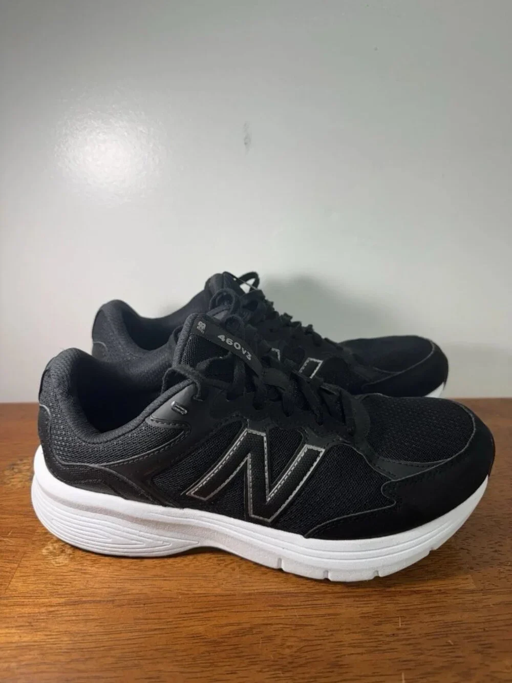 New Balance 460v3 W460LK3 Women’s Size 11 Black White Running Walking Shoes